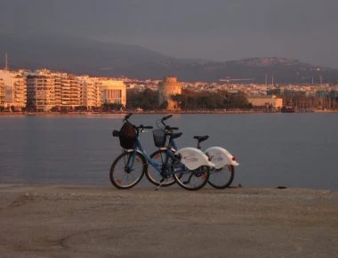 Μετακινείστε με ποδήλατο; - Τί πρέπει λοιπόν να προσέχετε στο δρόμο